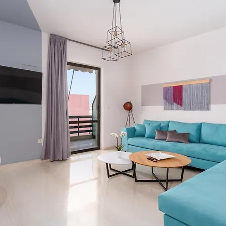Nima1 4 Bedroom Centraly Located In Daire