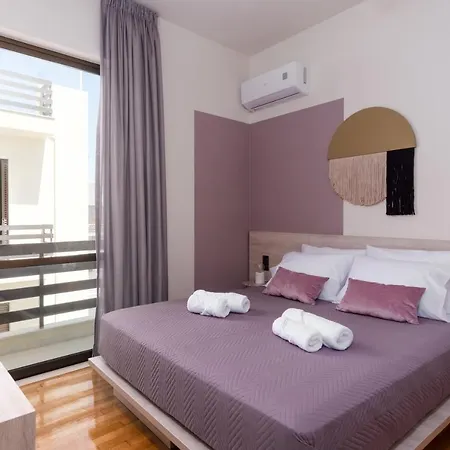 Nima1 4 Bedroom Centraly Located In Apartment Rethymno (Crete)