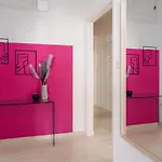 Nima1 4 Bedroom Centraly Located In Апартаменти