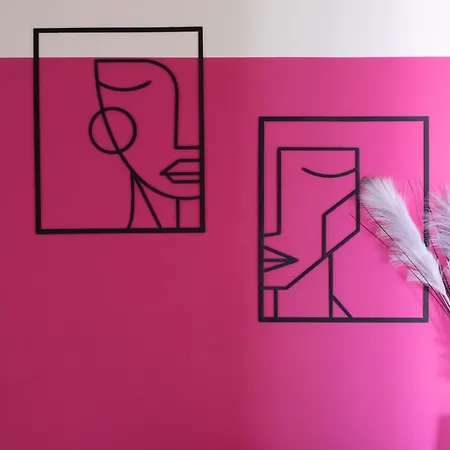 Nima1 4 Bedroom Centraly Located In *