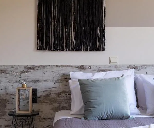 Nima1 4 Bedroom Centraly Located In Apartment Rethymno (Crete)