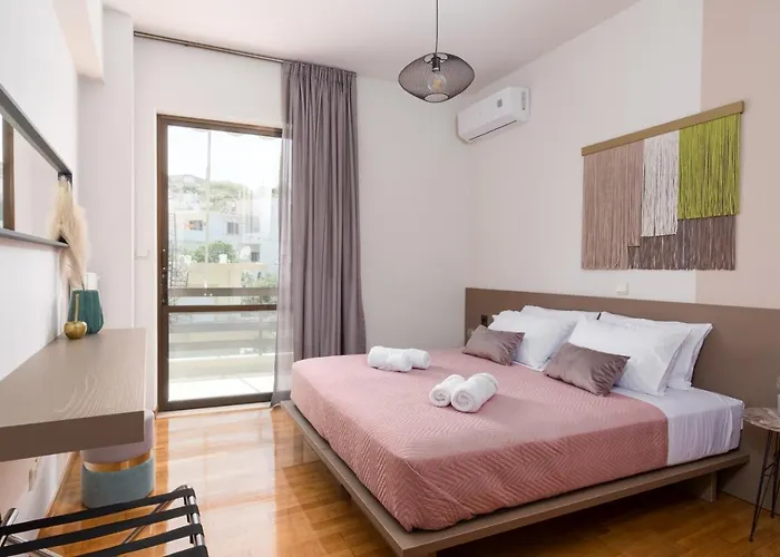 Nima1 4 Bedroom Centraly Located In Apartment *